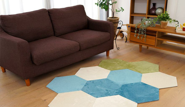 洗えるソフトなタッチ感の家庭用タイルカーペット R-5000 ROKKAKU